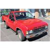 Image 1 : 1990 RED NISSAN PICKUP