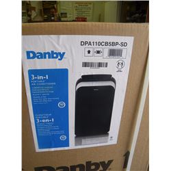 NEW IN BOX DANBY 3-IN-1 11,000 BTU PORTABLE AIR CONDITIONER (1 YEAR WARRANTY DPA110CB5BP-SP/4A160246
