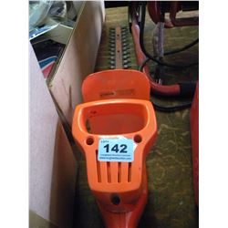 16" BLACK & DECKER HEDGE TRIMMER (ESTATE ITEM)