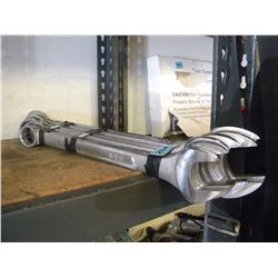 6 INDUSTRIAL OPEN END WRENCHES