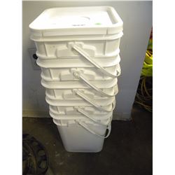 5 WHITE PALES WITH LIDS