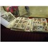 Image 1 : 2 FOLDERS OF HOCKEY CARDS