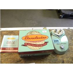 NEW VINTAGE DAN ELECTRO TAPE ECHO IN BOX