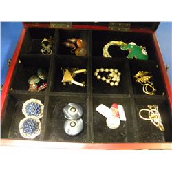 CASED JEWELLERY 20 PIECES