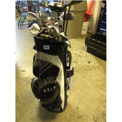 RIGHT HANDED GOLF CLUBS AND CADDY BAG