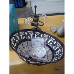 TIFFANY STYLE LAMP