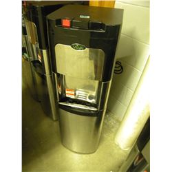 VITA BLACK & STAINLESS WATER DISPENSER