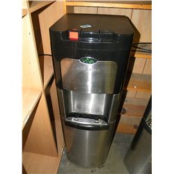 VITA BLACK & STAINLESS WATER DISPENSER