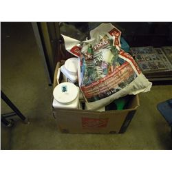 BOX OF GARDEN FERTALIZER/ETC (ESTATE ITEM)