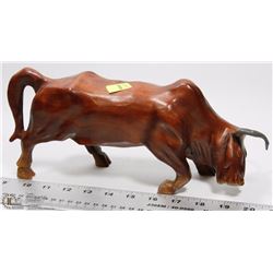 REDWOOD CARVED BULL (MISSING ONE HORN)