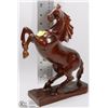 Image 1 : REDWOOD  CARVED STALLION