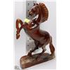 Image 1 : REDWOOD CARVED STALLION