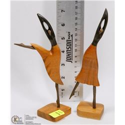 PAIR OF MINI SILHOUETTE BALLET DANCERS