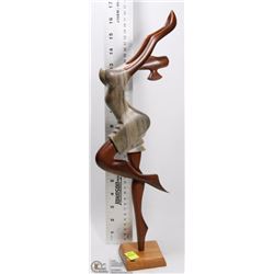 TWO TONED CARVED BALLERINA DANCER