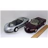 Image 1 : #3 - LOT OF 2 DIE CAST 1/24TH SCALE MODEL CARS