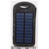 Image 1 : 5500 MAH BATTERY BANK/CHARGER WITH SOLAR