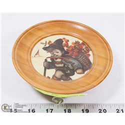 VINTAGE "THE HAPPY WANDERER" WALL MUSICAL