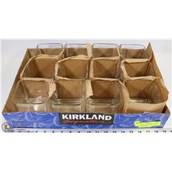 16 COUNT FLAT OF 4 INCH CUBE GLASS VASES