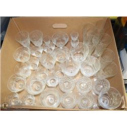 FLAT OF ESTATE CRYSTAL AND GLASSWARE