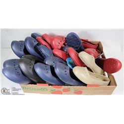 FLAT OF WOMENS SLIP ON SHOES
