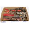 Image 1 : FLAT OF 8 PIPE WRENCHES AND 2 CUTTERS
