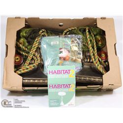 FLAT OF SHOWHOME DECORATIVE ITEMS