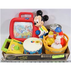 VINTAGE FLAT OF TOYS FISHER PRICE "GO FLY A KITE