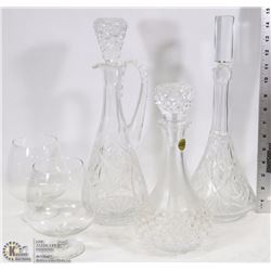 ESTATE BOX OF CRYSTAL AND GLASSWARE