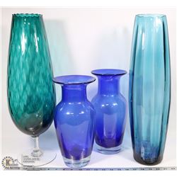 BOX OF 4 VASES