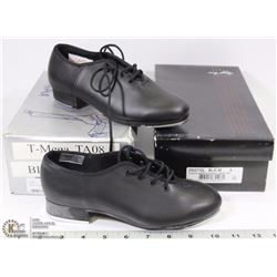 TWO PAIRS OF DANCE SHOES SIZE 4