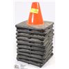 Image 1 : LOT OF 10 SHORT SAFETY CONES