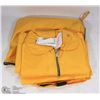 Image 1 : RAIN JACKET WITH BIB SIZE XL