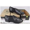 Image 1 : 3 PAIRS OF DANCE SHOES SIZES 10.5, 10.5, 9.5
