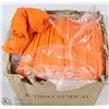 Image 1 : BOX OF DISPOSABLE COVERALLS SIZE MEDIUM