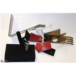 BOX OF JEWELRY DISPLAY PIECES