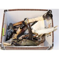 BOX OF BROKEN BONE WOOD AND HORN CARVINGS