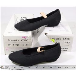 2 PAIRS OF DANCE SHOES , SIZE FM