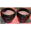 Image 1 : LOT OF 2 BLACK CERAMIC PLANTER POTS 16X16