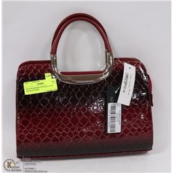 RED SNAKESKIN STYLECLUTCH DOUBLE PURSE