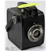 Image 1 : VINTAGE GEVA BOX CAMERA