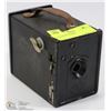 Image 1 : AGFA BOX CAMERA