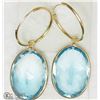 Image 2 : 14KT YELLOW GOLD BLUE TOPAZ HOOP EARRINGS