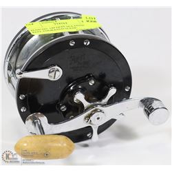 PENN NO. 149 DEEP SEA FISHING  REEL ENGRAVED SCENE