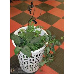 STERLITE LAUNDRY HAMPER WITH 2 ARTIFICIAL PLANTS