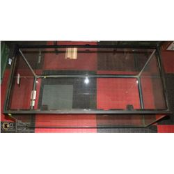 REPTILE TANK
