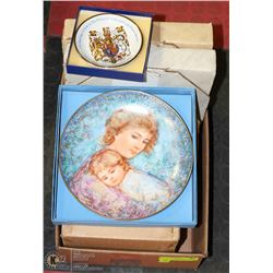 FLAT OF ASST NORMAN ROCKWELL COLLECTOR PLATES INCL