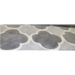 SHOWHOME 4 X 6 AREA CARPET