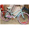 Image 1 : HUFFY NEWPORT LADIES 26" CRUISER 7 SPEED
