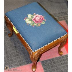 ANTIQUE QUEEN ANNES  FOOT BENCH