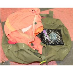 AN ARMY BAG WITH PAINTBALLS & 2 PAINTBALL SUITS